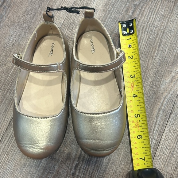 George Gold Dress Shoes with Elegant Strap - Picture 5 of 5